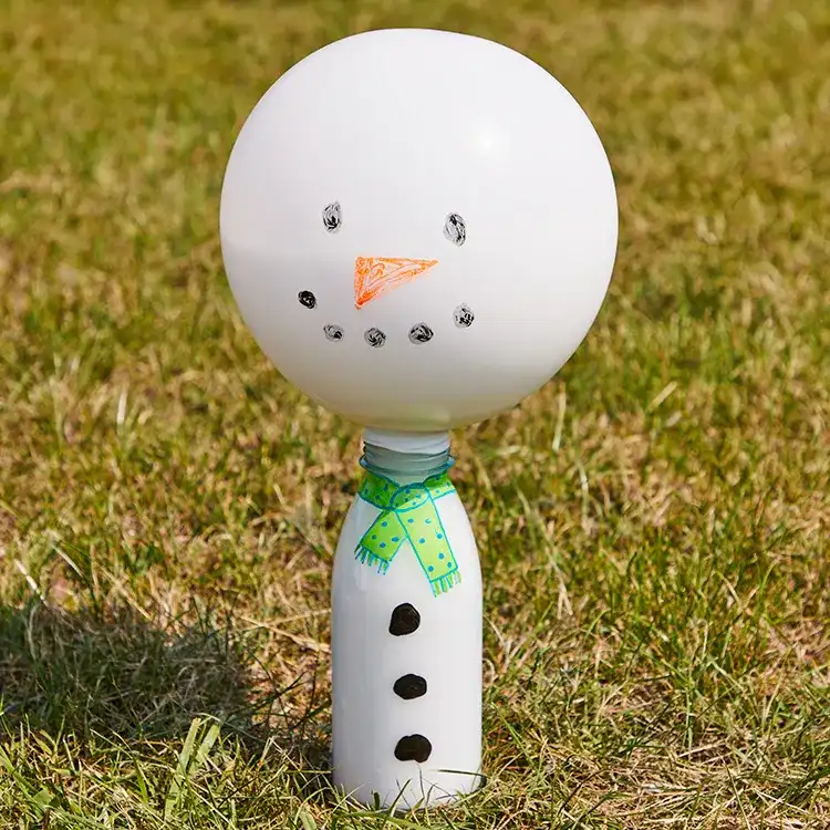 Dot It Yourself: Snowman Blow-Up Balloon